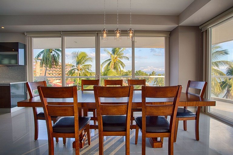 NEW! Wall-to-Wall Oceanview Condo Beachfront Pool!